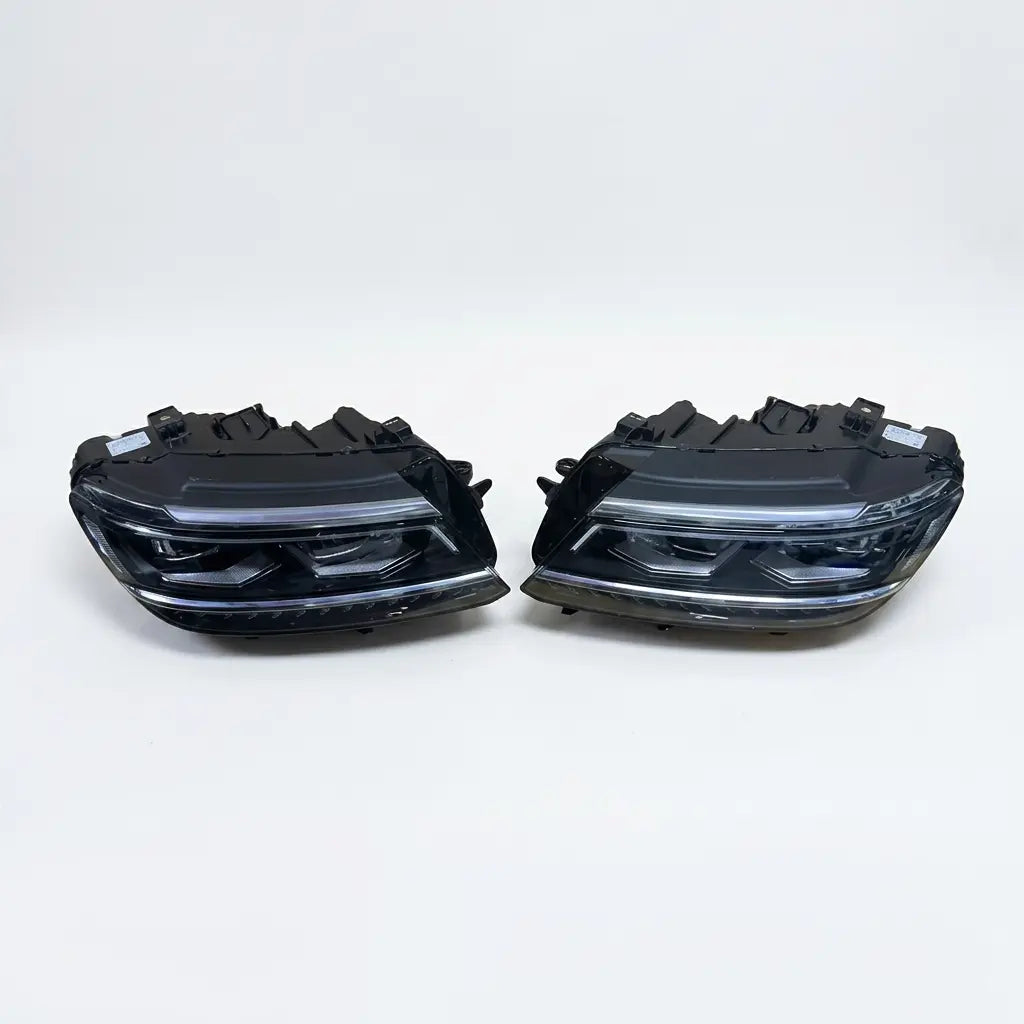 Volkswagen Tiguan Headlights